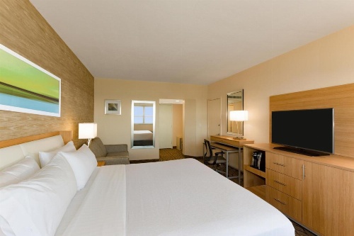 Holiday Inn Miami Beach-Oceanfront image 7