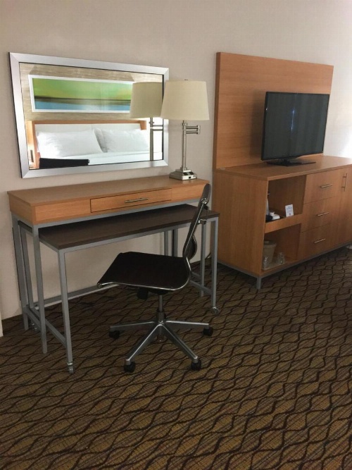 Holiday Inn Miami Beach-Oceanfront image 9